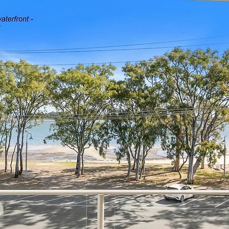 On The Bay Apartments Bongaree エクステリア 写真