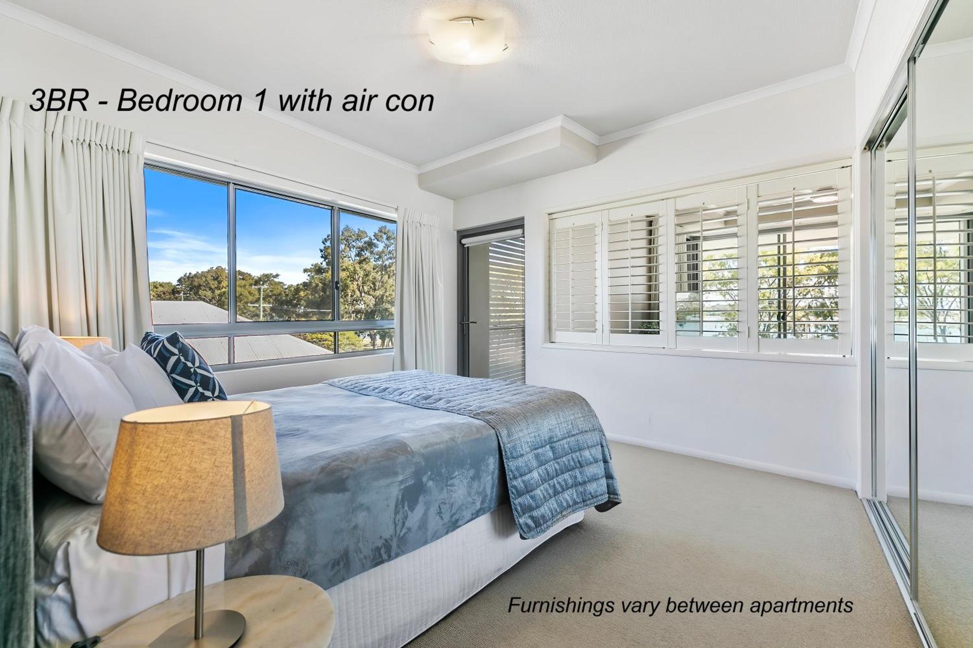 On The Bay Apartments Bongaree エクステリア 写真
